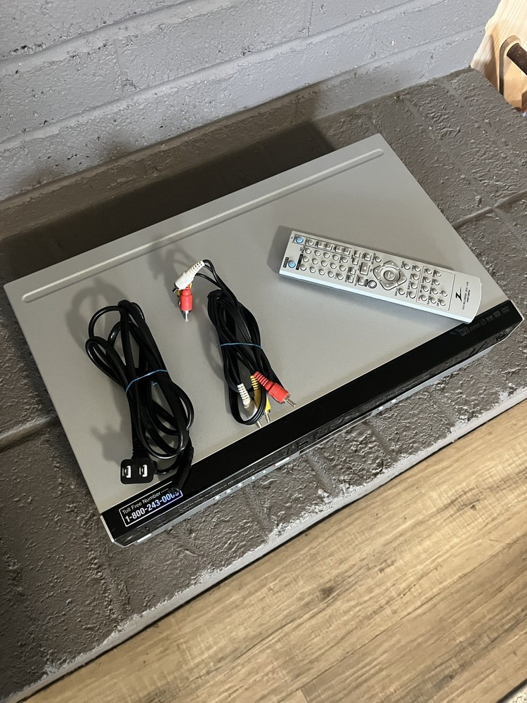 Zenith XBR716 DVD VHS CD Recorder Combo with remote tested - READ