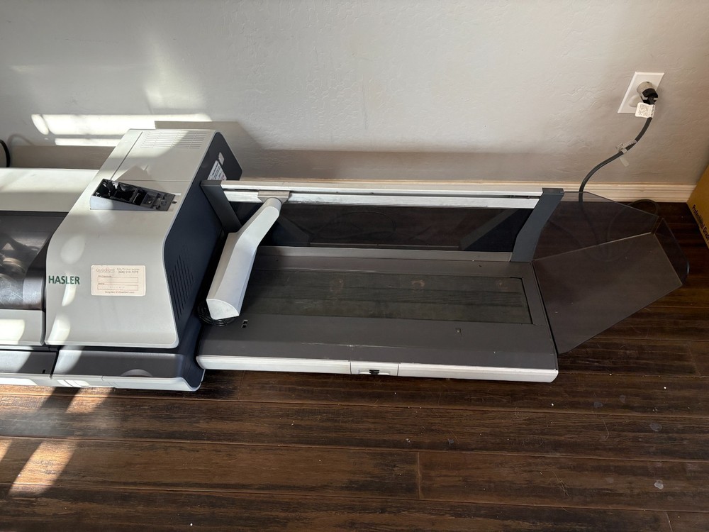 Neopost Hasler IS IM5000 Mailing Machine Conveyor Stacker Base Dynamic Scale