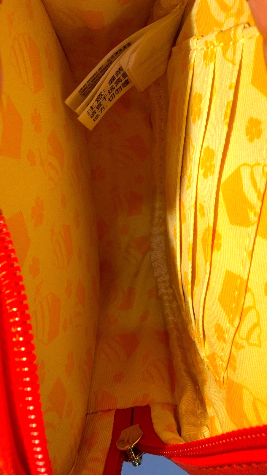 NEW Disney Parks Pineapple Dole Whip Crossbody Bag Purse Tiki Drink Umbrella NWT