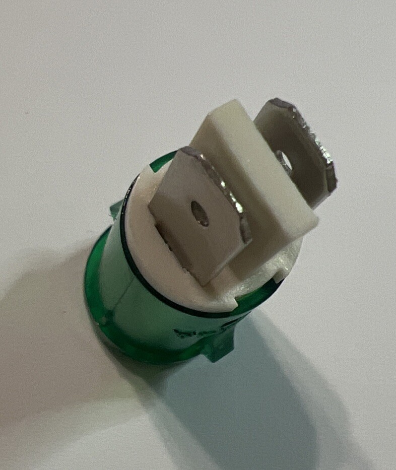 New Green Indicator Light 125V .3W 1/2" Mount