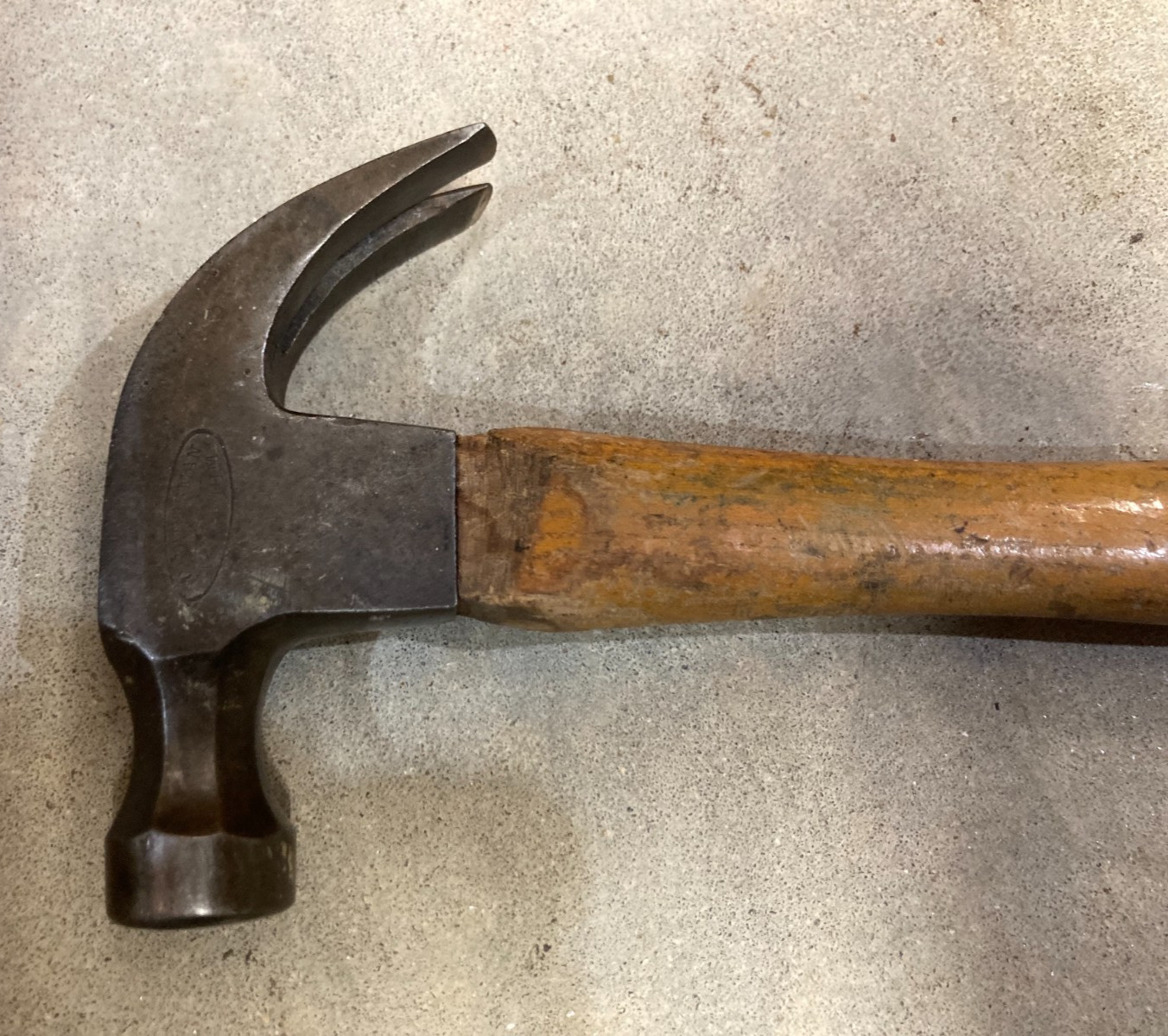 Vintage CRAFTSMAN VANADIUM Oval Logo Curved Claw Hammer Globemaster Handle USA