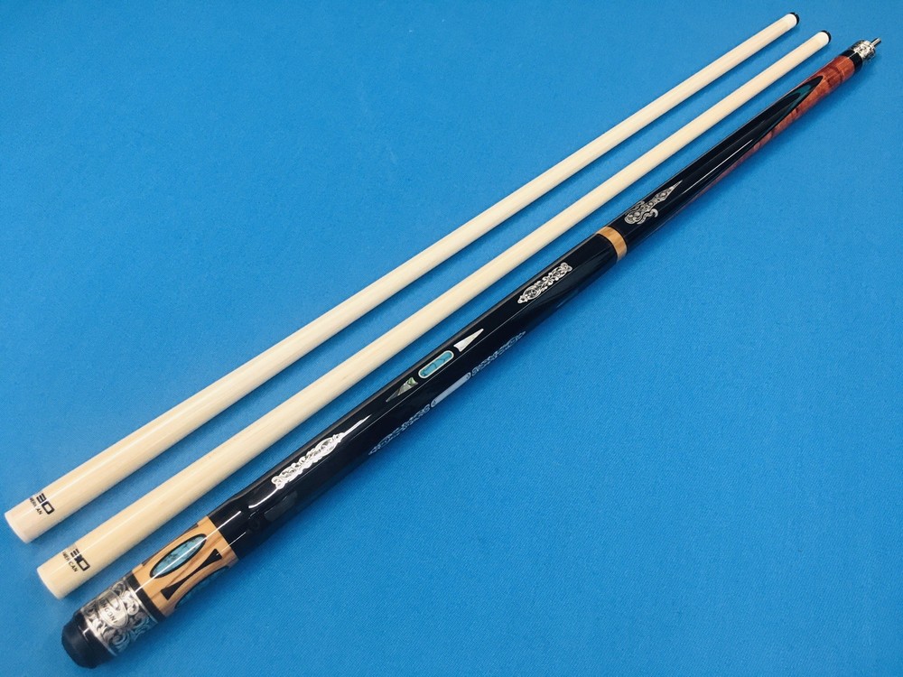 LONGONI POOL CUE LUX SILVER  OCTAGONAL  BUTT  WITH S30 SHAFTS