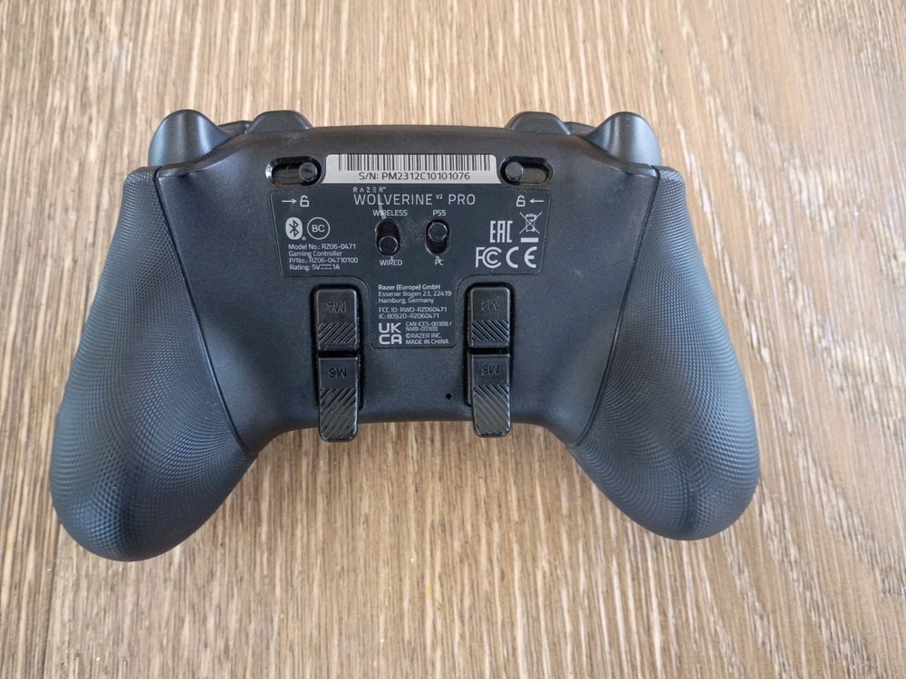 Razer Wolverine V2 Pro Controller for Sony PlayStation 5 - Black (No Dongle)