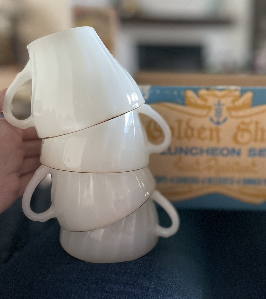 Anchor Hocking Golden Shell Luncheon Set