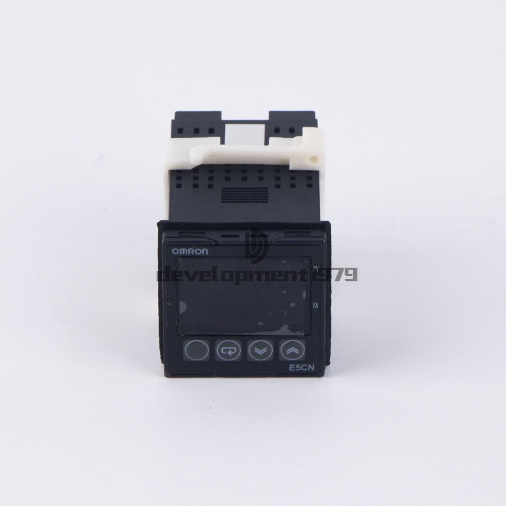 1PC Omron E5CN-R2MTD-500 24VAC/DC Temperature Controller New