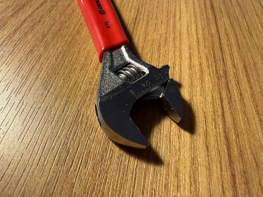 Crescent Wrench 4 IN