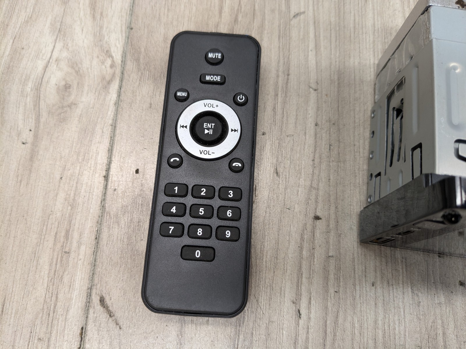 03-08 AFT BMW E85 Z4 Aftermarket Touch Screen Radio Receiver w/ Remote