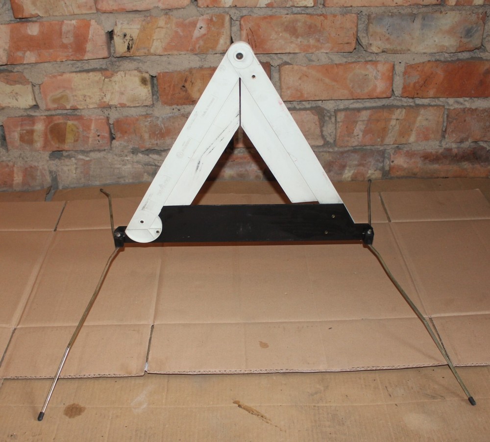 GENUINE ORIGINAL BMW E28 E34 E31 WARNING TRIANGLE TRIMATIC GERMANY GEBRA OEM