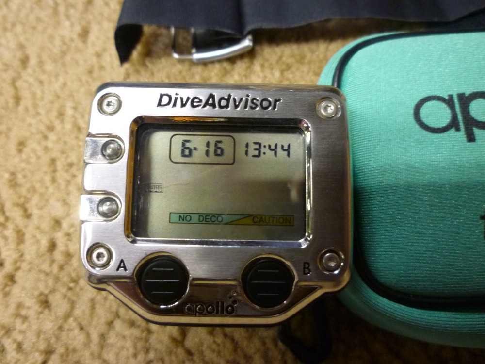 Apollo Dive Advisor Dive Computer, Case, Strap, Console Clip EXCELLENT SHAPE