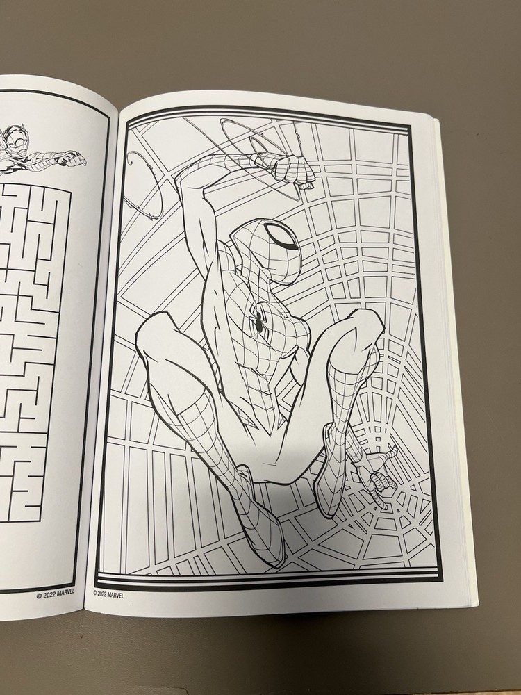 Marvel Paintbrush Marker Activity Book Spider-Man Avengers