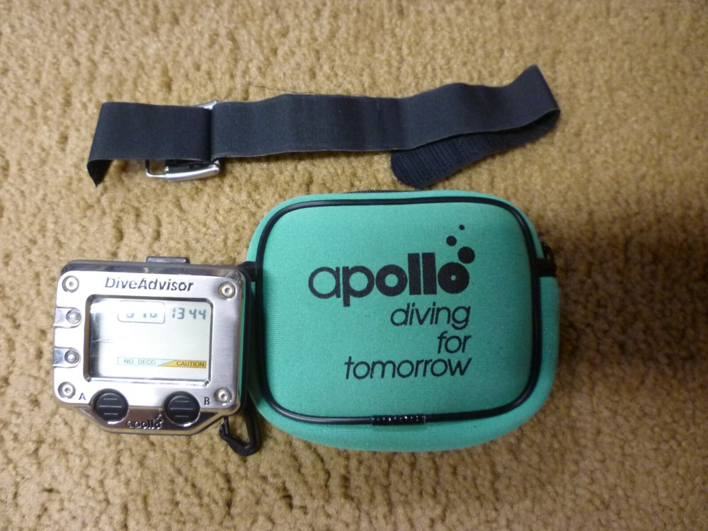 Apollo Dive Advisor Dive Computer, Case, Strap, Console Clip EXCELLENT SHAPE