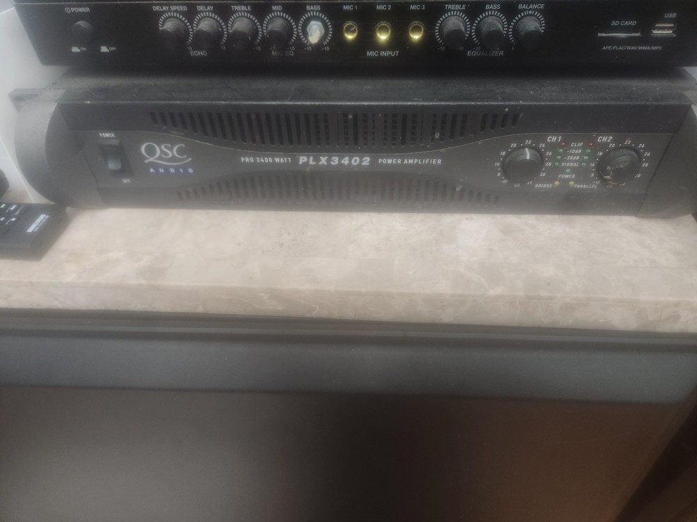 QSC PLX3402 Stereo Power Amplifier 3400W Fully Functional