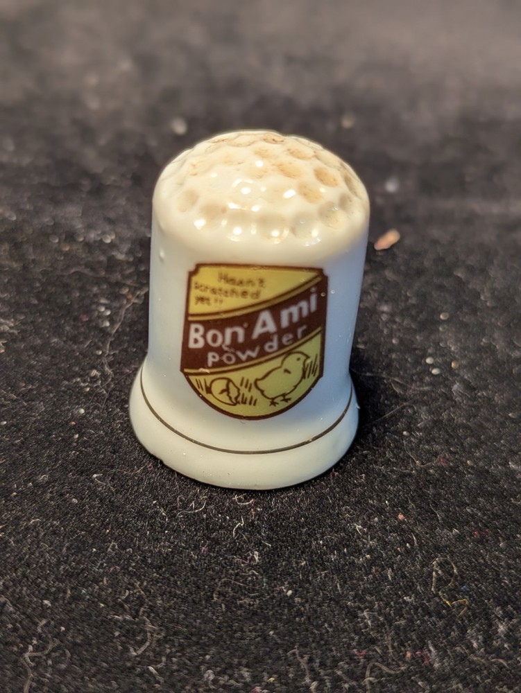 Porcelain Bon Ami Thimble