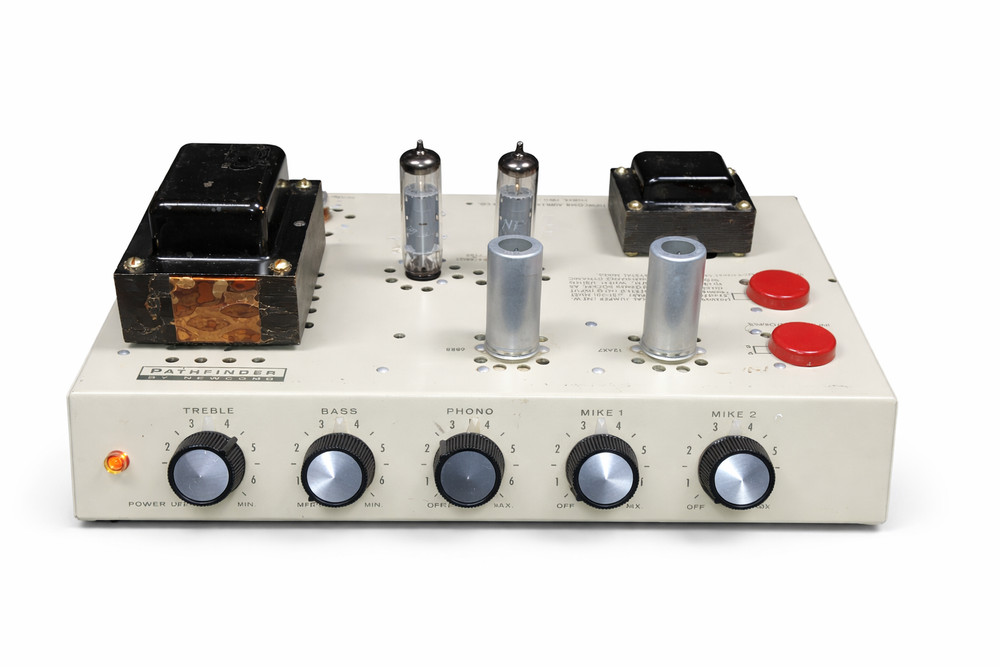 Newcomb Pathfinder E-20 Amplifier, Very Clean and Working