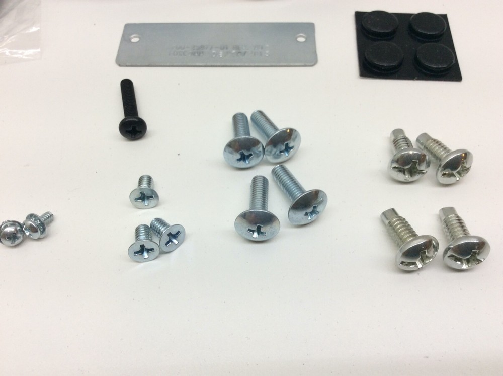 Cisco 69-2525-01 Catalyst Rack Mount Kit
