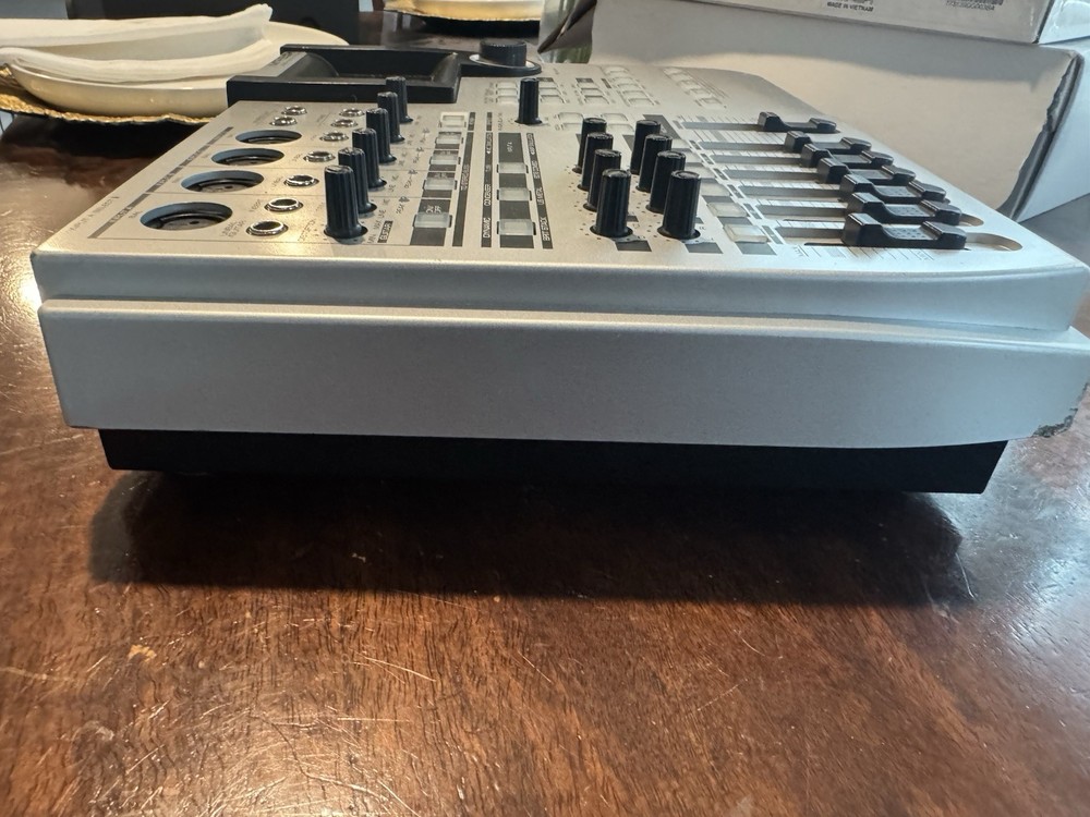 Fostex MR-8HD Digital Multitrack Recorder MR8HD - TESTED-