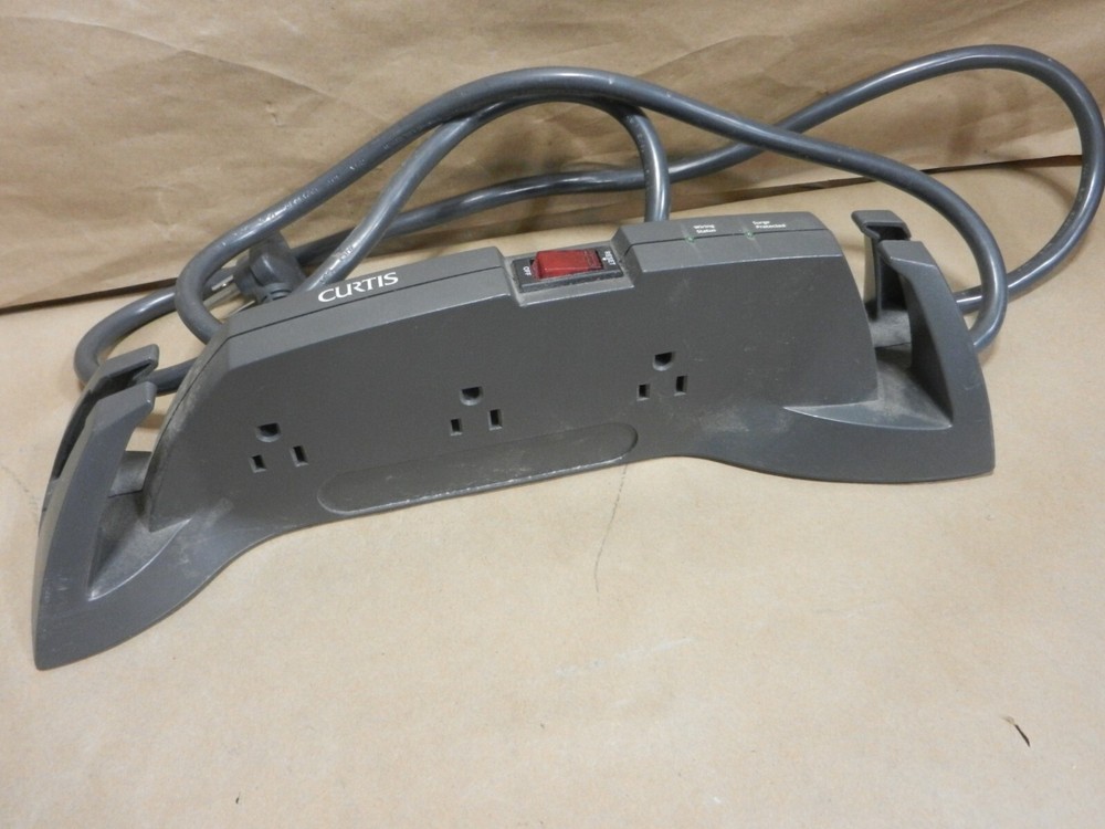 CURTIS SP700-7 Relocatable Power Tap Outlet Strip