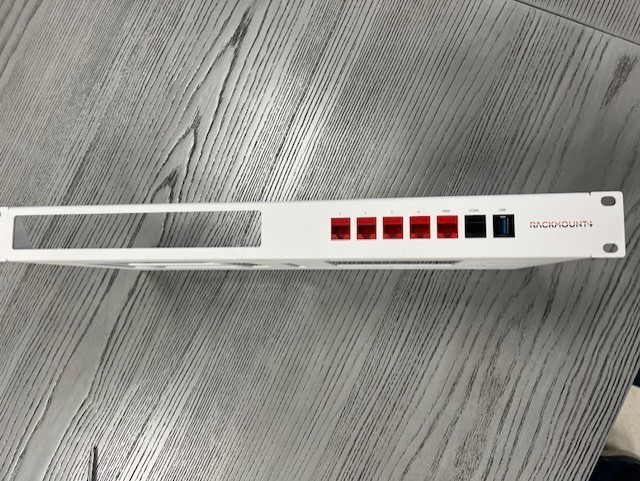 Rackmount.it RM-FR-T14 Rackmount Kit for Fortinet