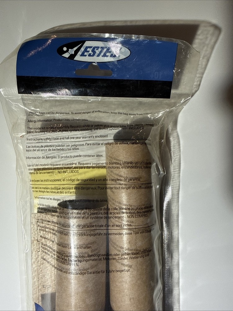 Estes • 3221 • QCC Explorer • Flying Model Rocket Kit• Skill Level 4