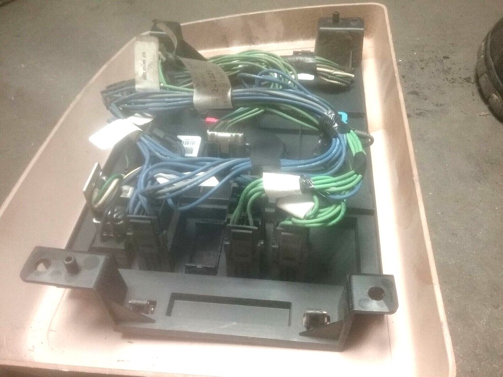 INTERNATIONAL PROSTAR SLEEPER CONTROL PANEL XS168869