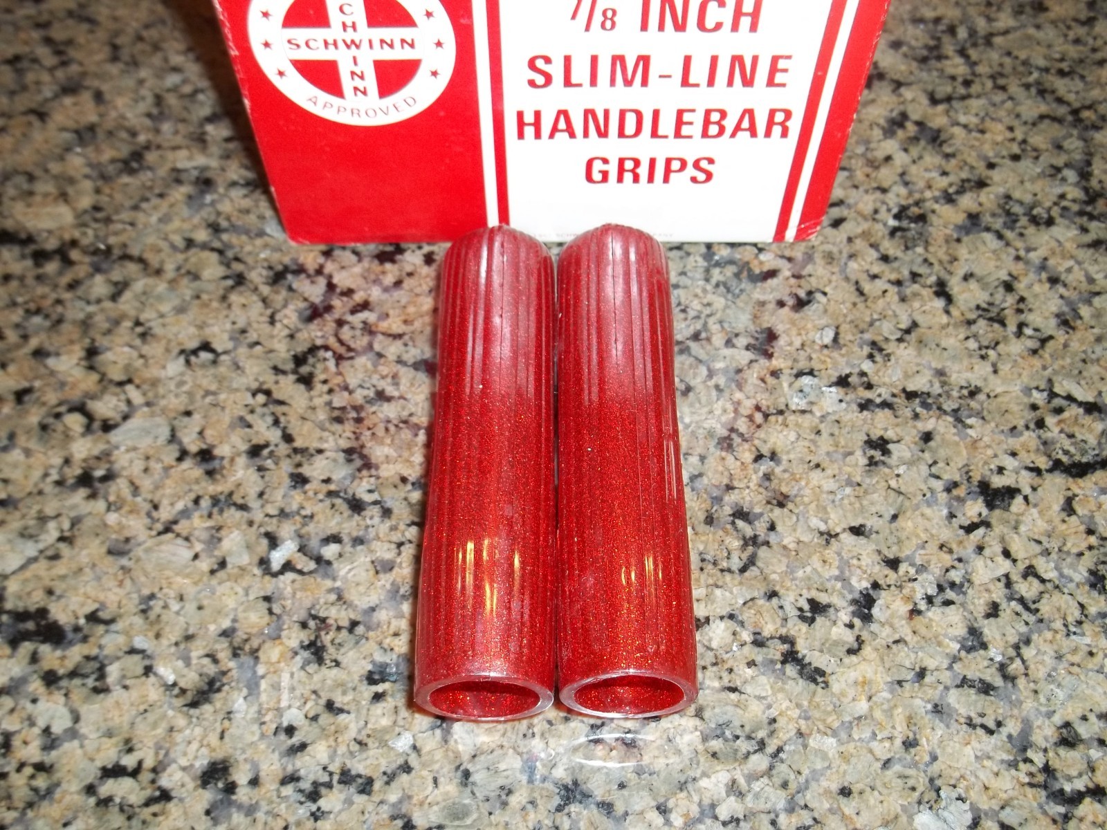 Schwinn Stingray NOS Apple Krate Bicycle Handlebar Grips Red Originals