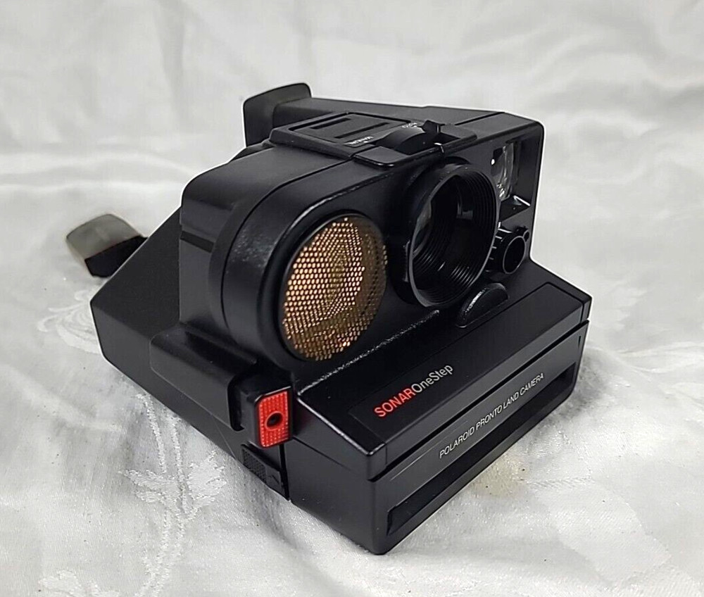 Polaroid Sonar OneStep Camera