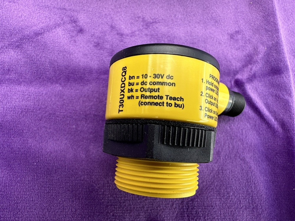 Banner Engineering T30UXDCQ8 T30UX SERIES TEMP COMPENSATION ULTRASONIC SENSOR