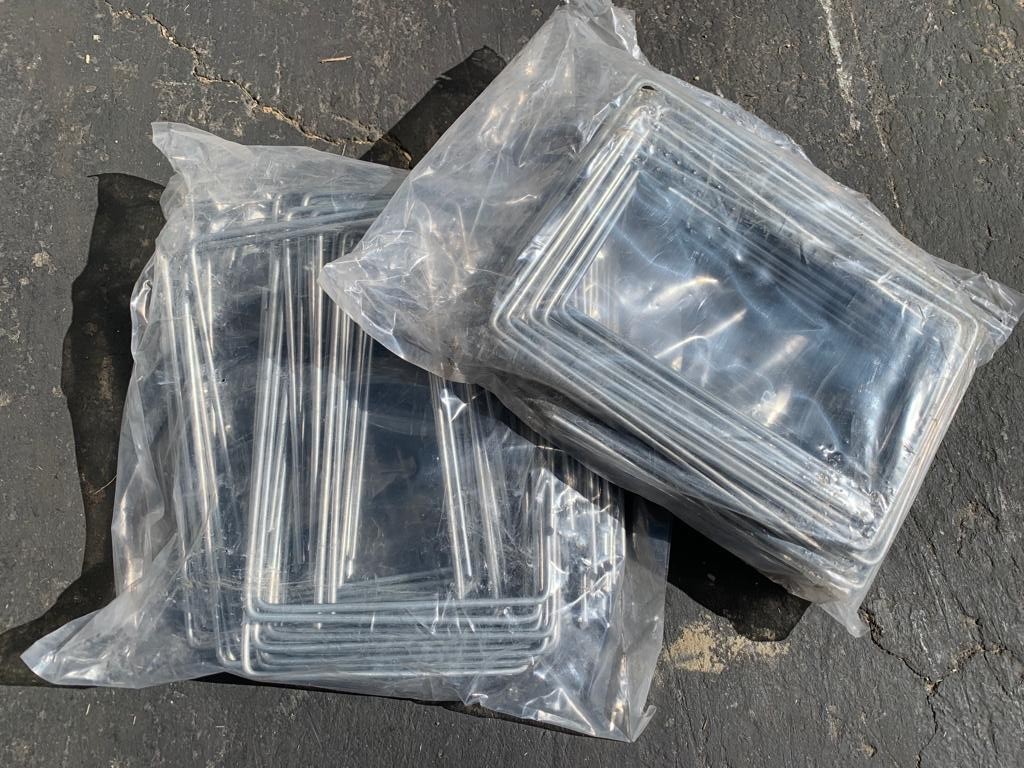 Sandbaggy Extra Wide Landscape Staples (6" W x 8" L) - 7 Gauge Galvanized Steel