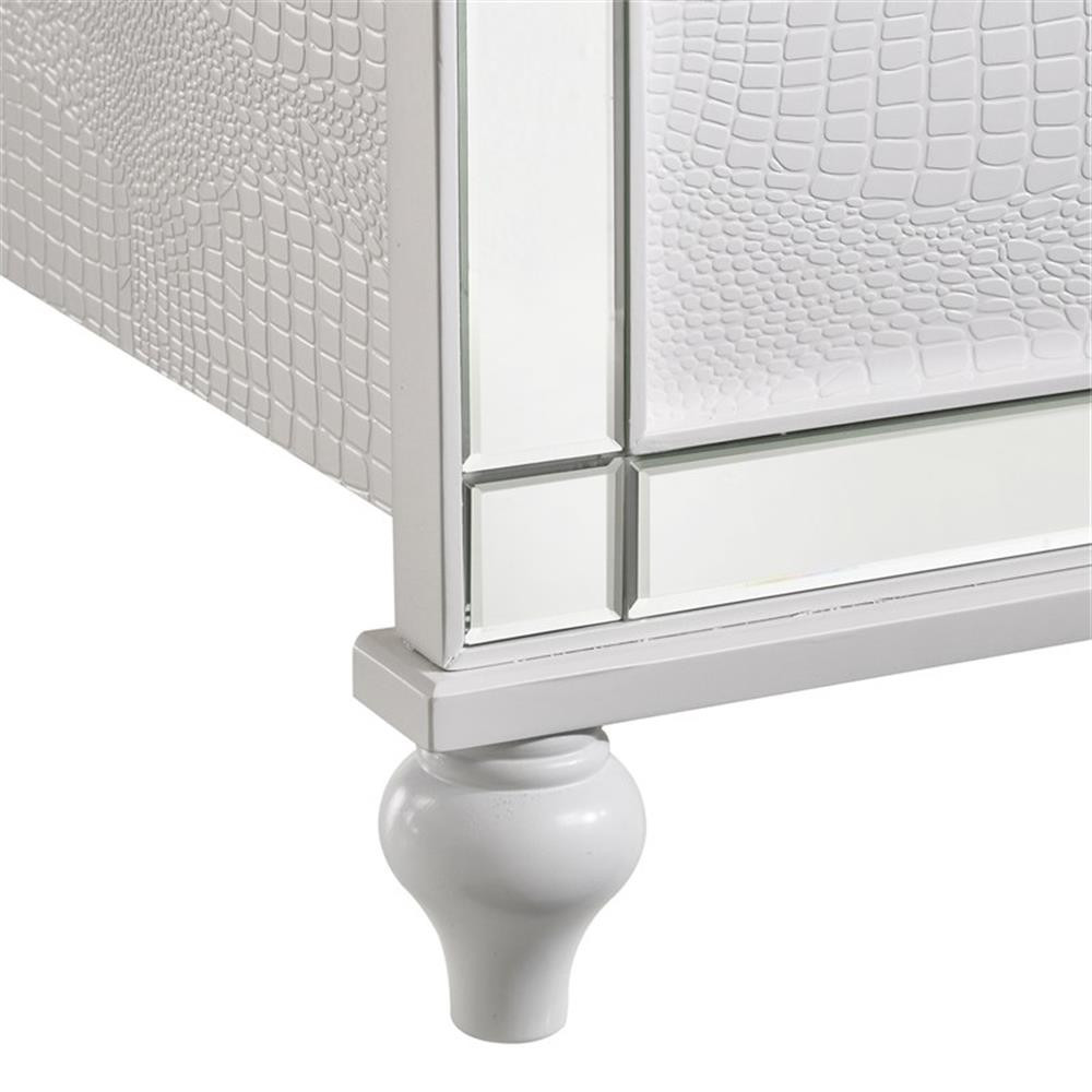 Pemberly Row Contemporary Solid Wood Full Size Lighted Bed in White