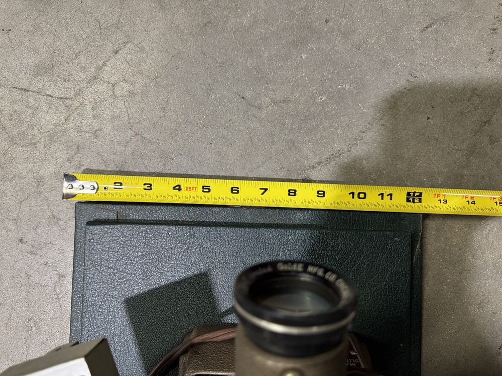 Blower Cooled Manumatic Slide Projector 300-P-1042