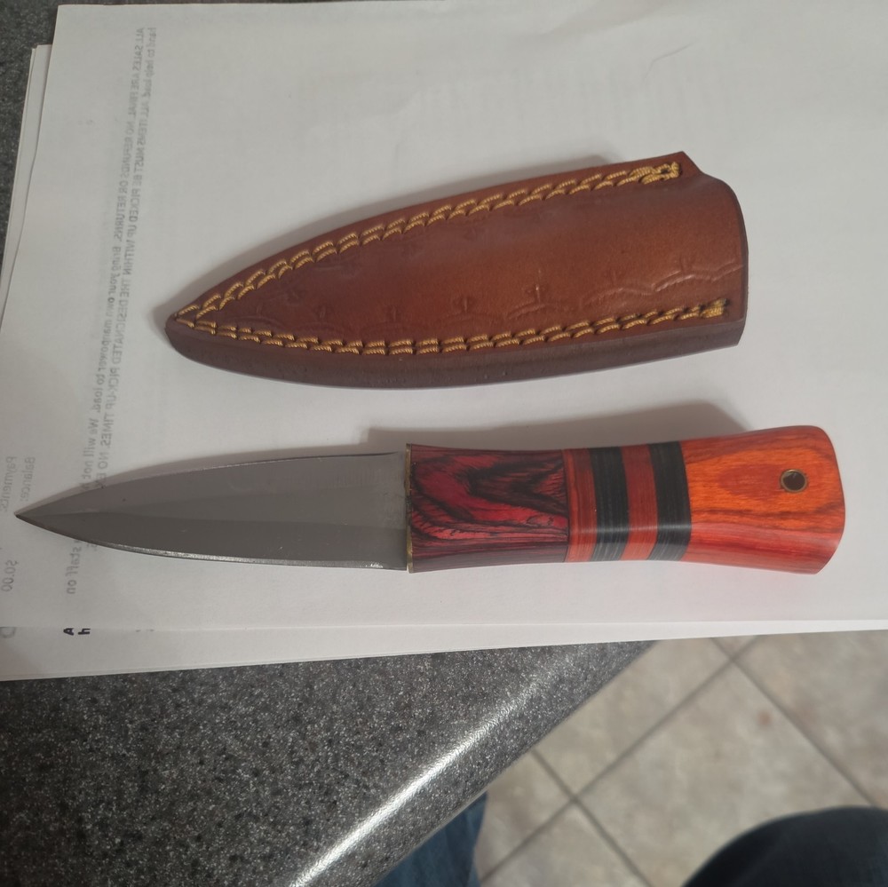 8 inch DAGGER Wood Combo Handle Knife.