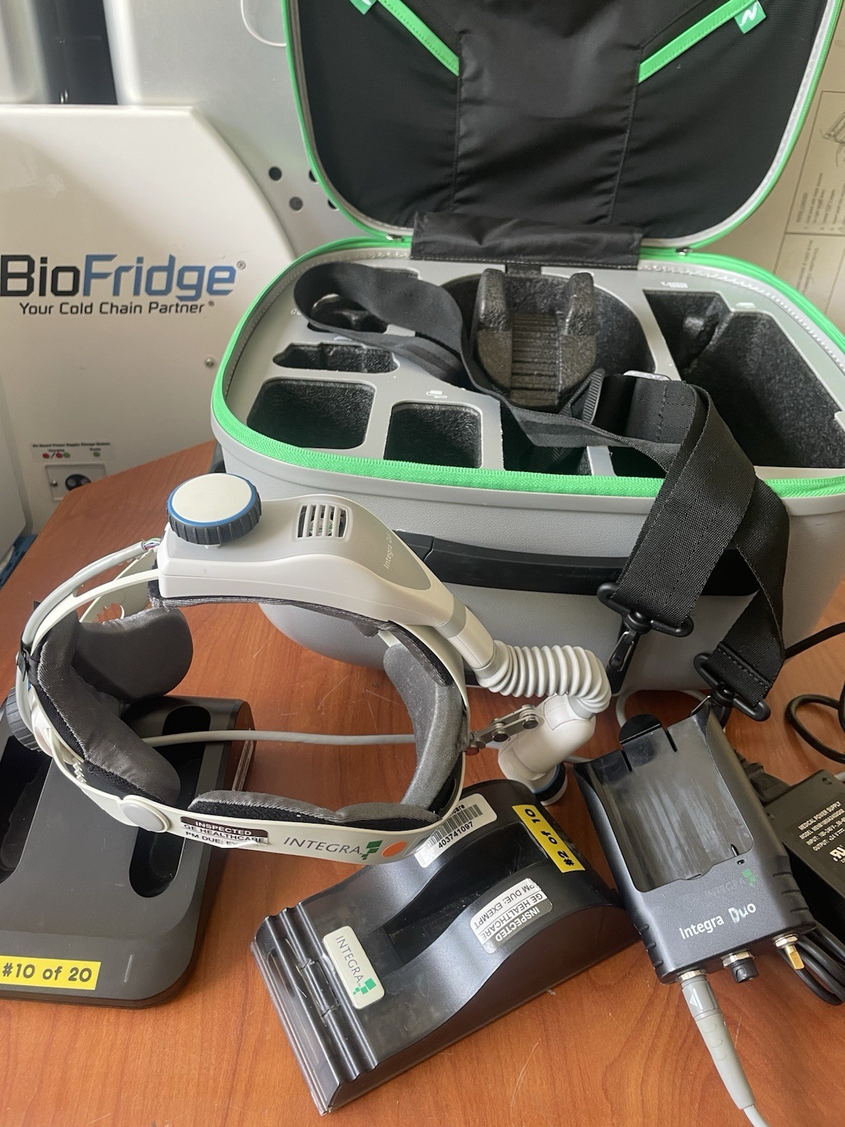 Integra Duo 90600/90624/90523/90621 LED Headlight, Battery Chargers and Hoster