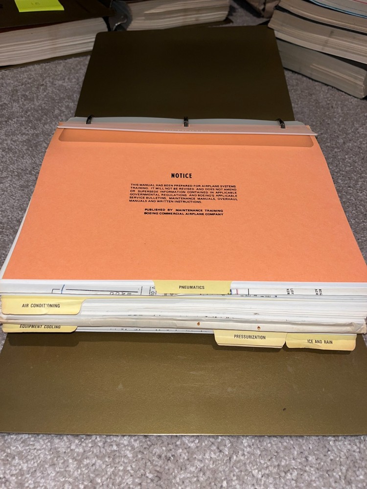 1980's Boeing 767-201ER Maintenance Training Manual