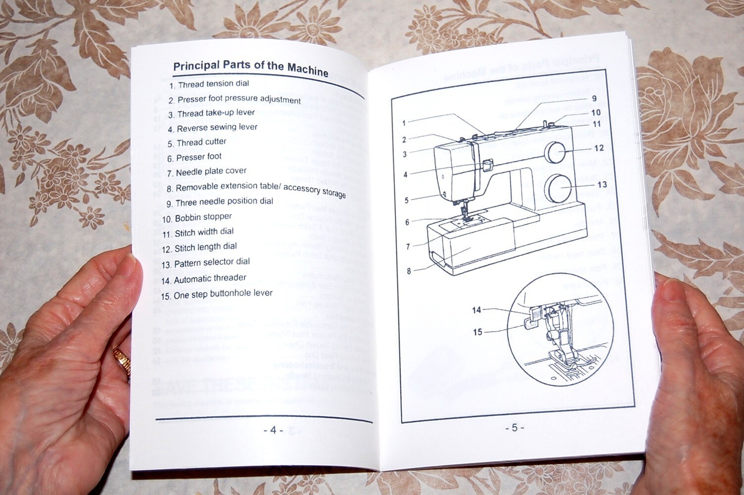 Rare LARGE-PRINT English-Edition Instructions Manual, Singer Sewing Machine 44s