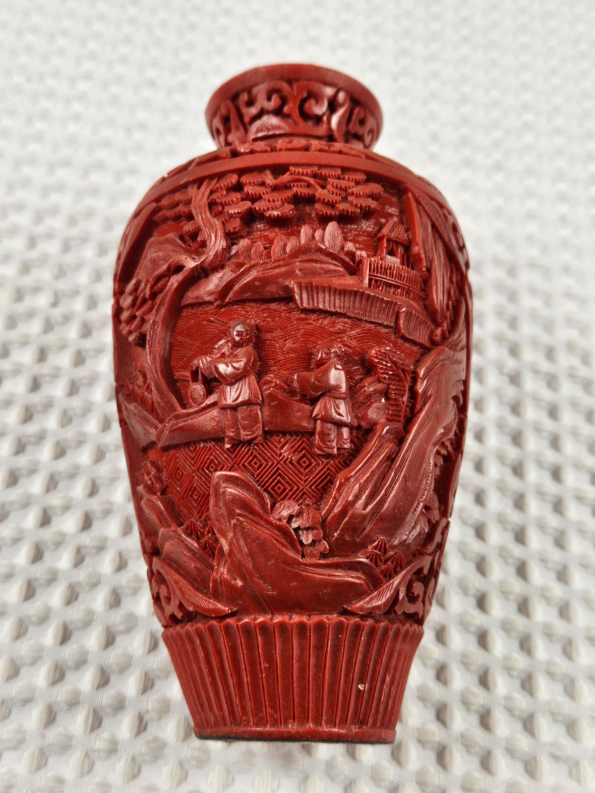 Vintage Chinese Red Cinnabar Lacquer Vase 5 .5” Floral Carving Made in Italy