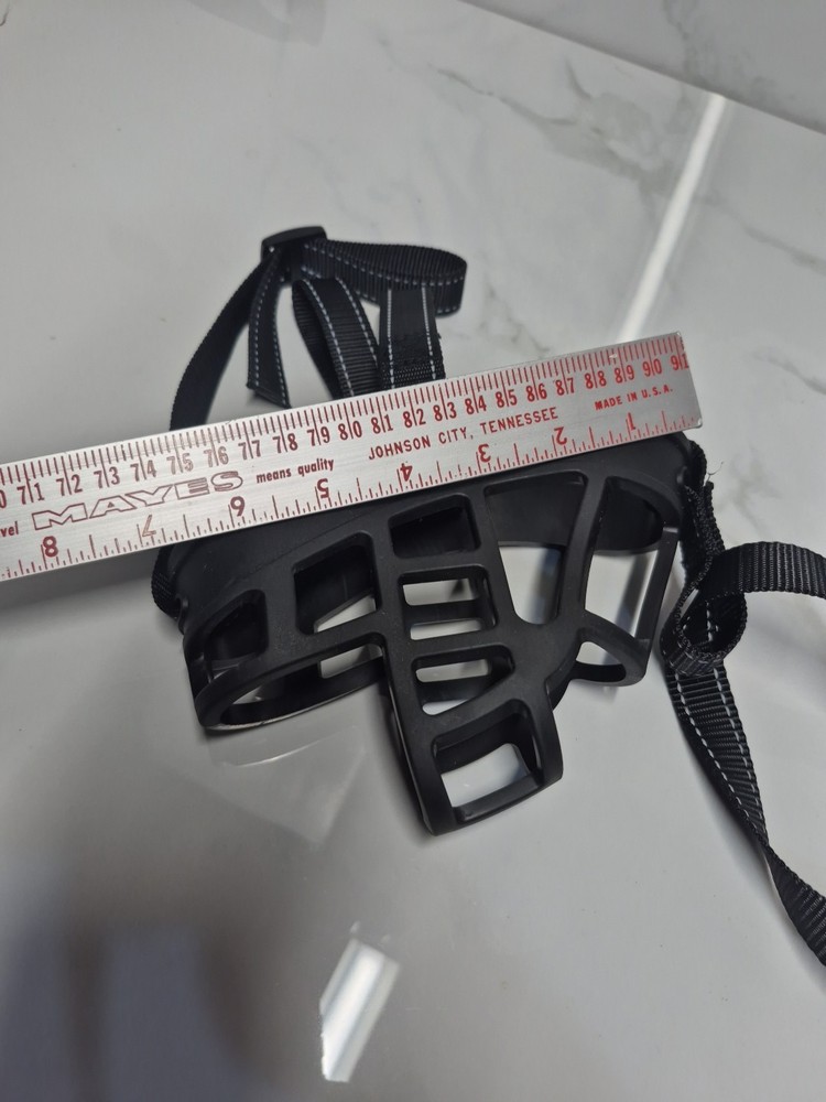 Dog Muzzle Size 5 Dog Training Medium Breed Rubber Nylon Black No Box.