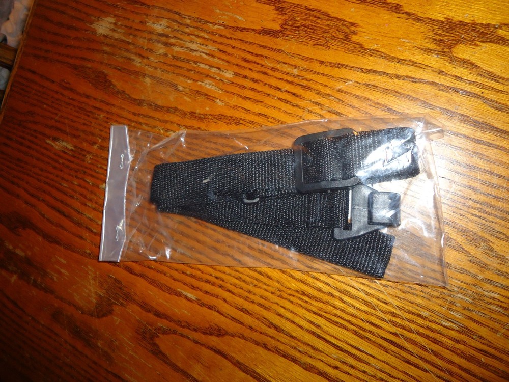 ADJUSTABLE UKE UKULELE SOUND HOLE NECK STRAP MANDOLIN PARLOR GUITAR SINGLE POINT
