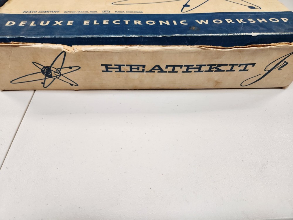 Heathkit Jr. DELUXE ELECTRONIC WORKSHOP - See Pictures & Read Description