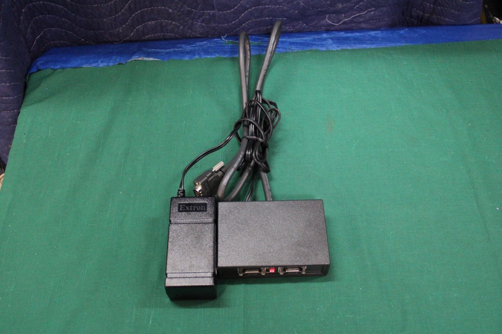 Extron Versa Tools P/2 DA2 Plus VGA/SVGA Distribution Amplifier