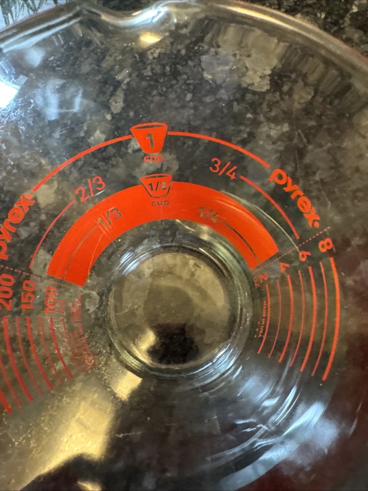 Vintage PYREX 2 Cup Liquid Measuring Cup Red Reverse Read Inside