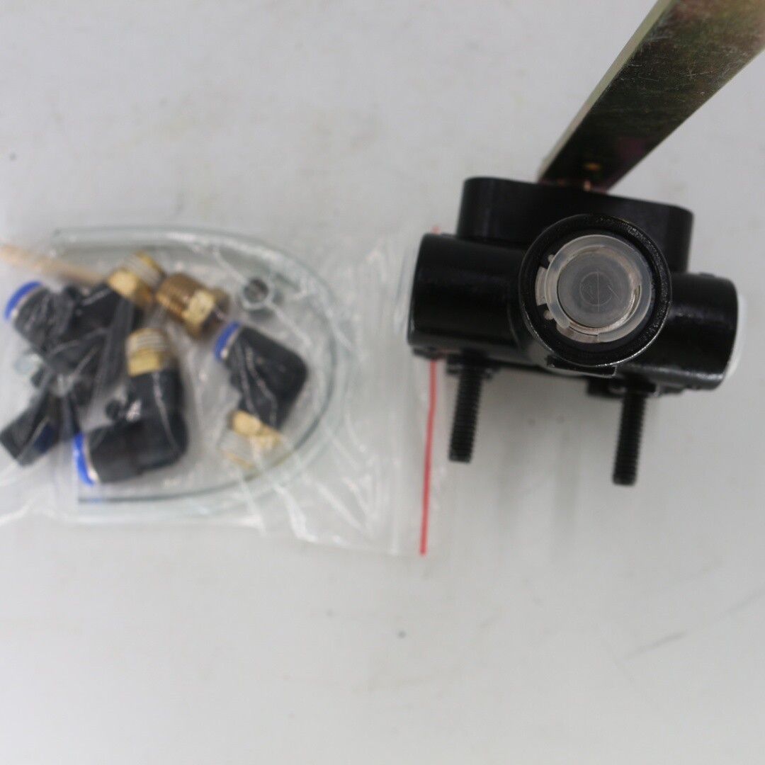 New Height Control Leveling Valve HV9990 For Peterbilt 335 337 357 359 377 USA