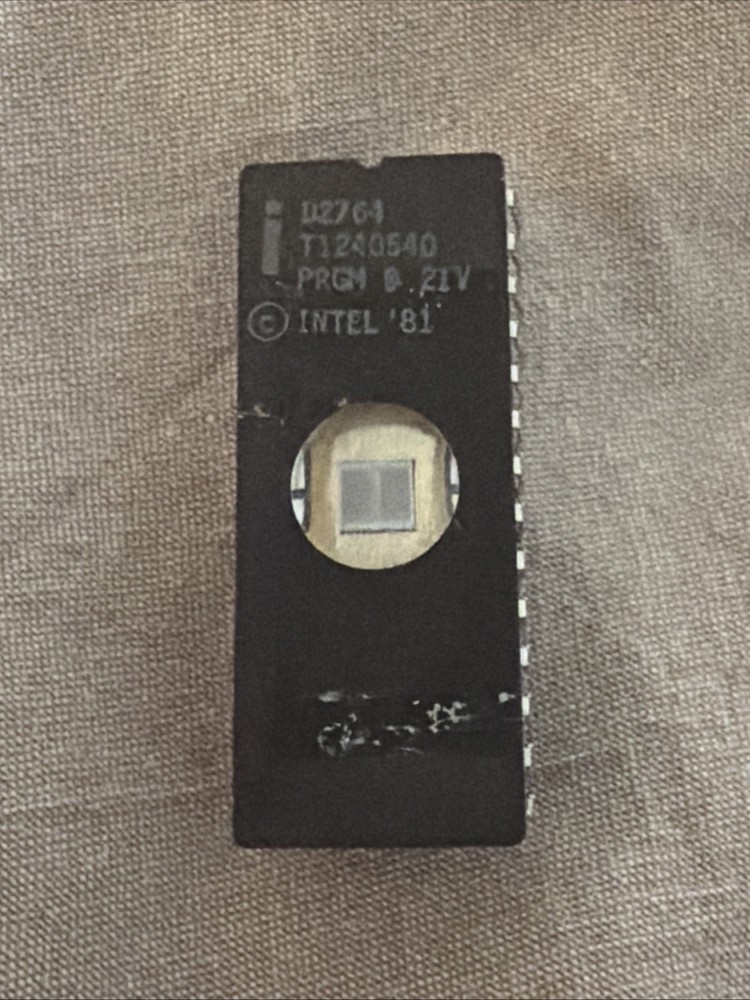 Original Intel D2764, UV Erasable EPROM, 1981