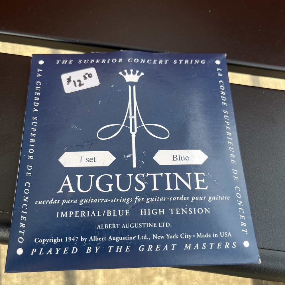 AA Augustine Strings Imperial Blue Medium High Tension Accordion Accessory (AUGI