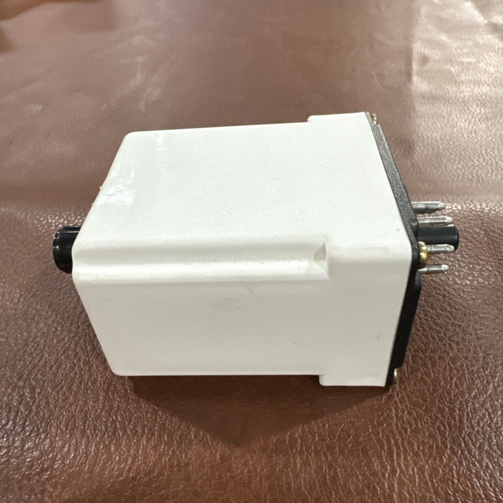 Square D 9050 JCK-29 Solid State Timing Relay #B25