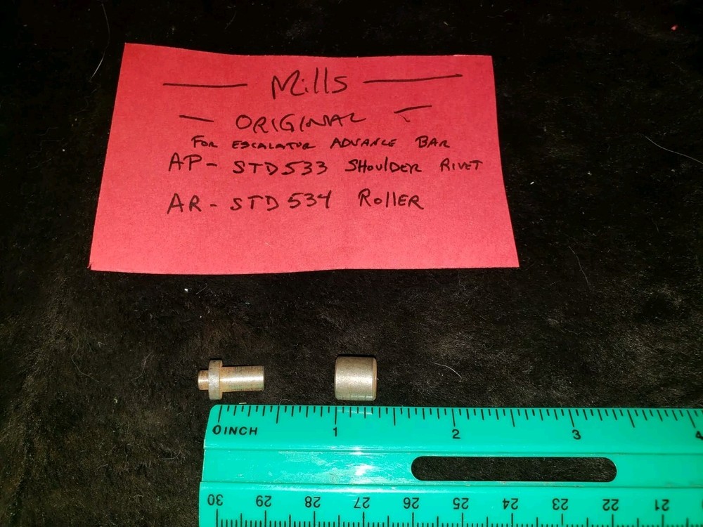 ORIGINAL MILLS AP-STD533 SHOULDER RIVET / AR-STD534 ROLLER FOR ESCALATOR ADVANCE