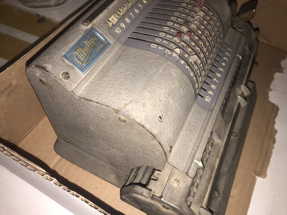 MULTO ADDO antique mechanical calculator