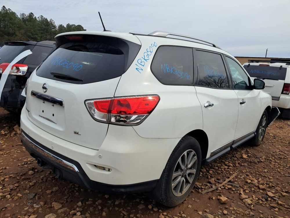 PATHFINDR 2015 Glove Box 4883759