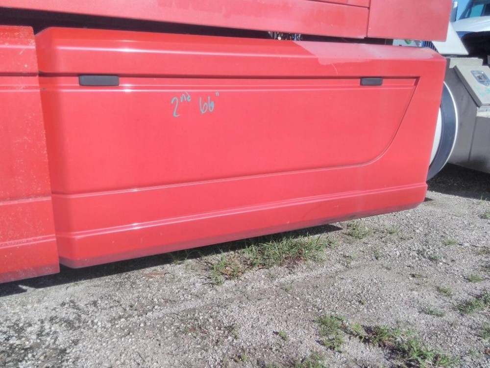 For 2014 MACK CXU613 SIDE FAIRING Left ,  FL
