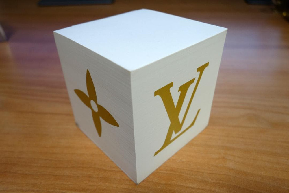 LOUIS VUITTON Notepad stationery cube Block Memo White Monogram sticky post it