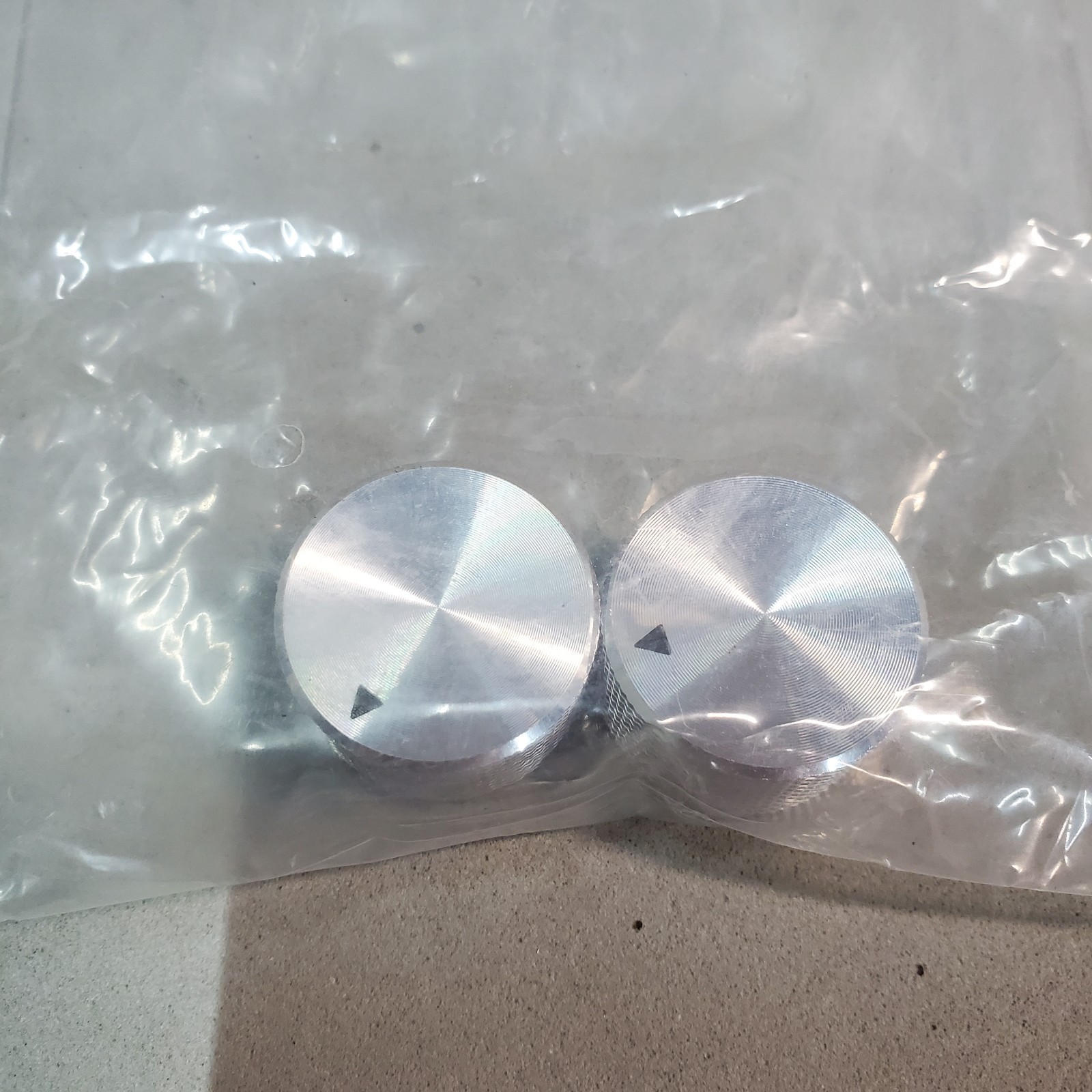 RadioShack Silver Knurled Knobs - Brand New 2740424